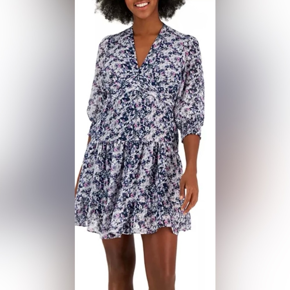 Taylor Floral Ruched Fit & Flare Dress Size 4 In Excellent Like-New Condition
